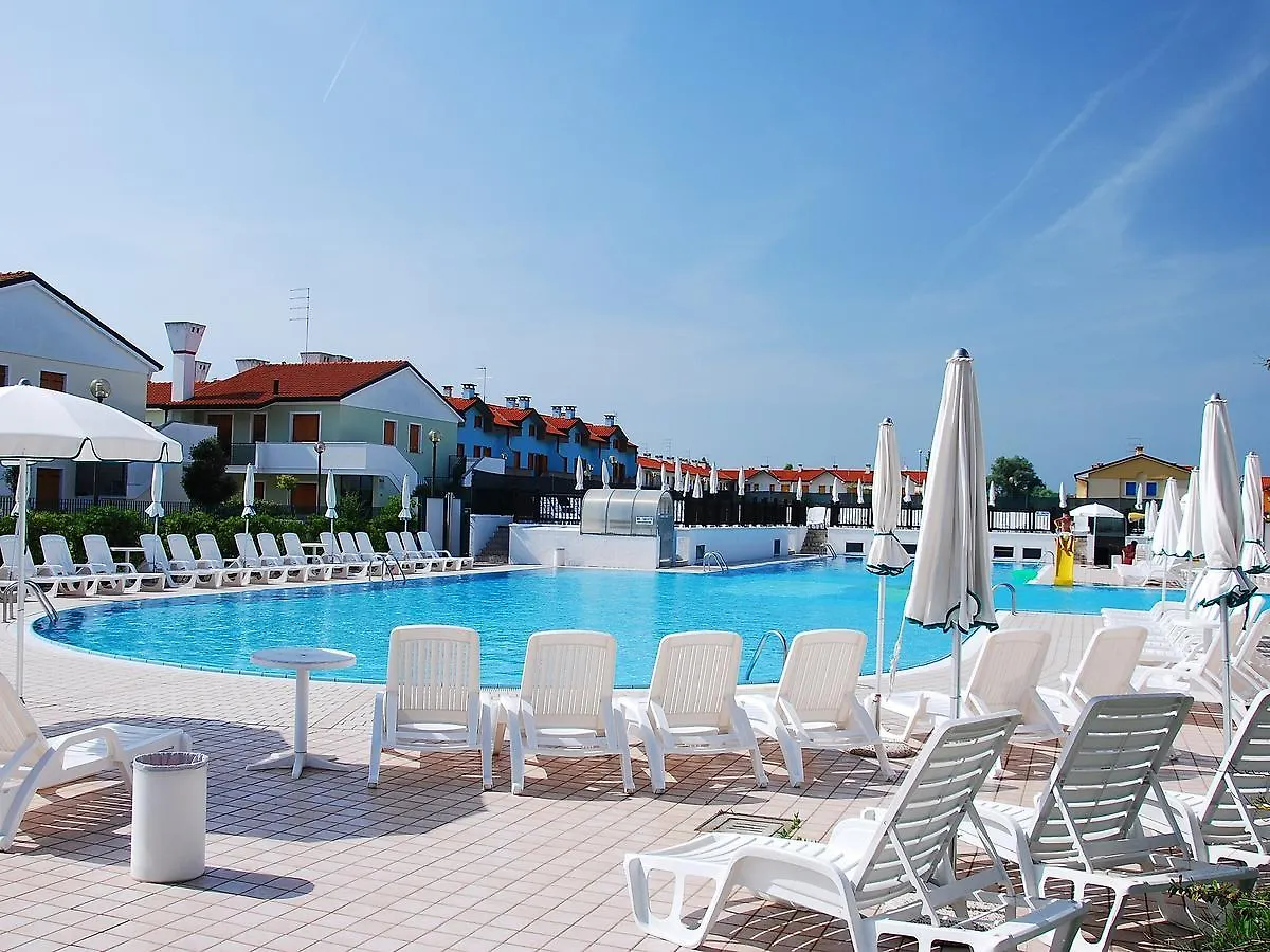 Apartment Mediterraneo-13 By Interhome Rosapineta 0*,  İtalya